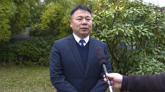 李小雄.jpg